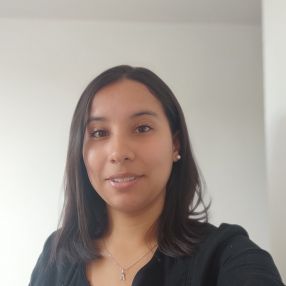 Andrea, Niñera o canguro en Tarrasa