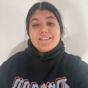 Idaira, Babysitter in Amposta