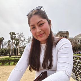 Katia, Babysitter in Sevilla