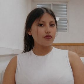 Anahy, Babysitter in Lorquí
