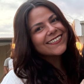 Raquel, Babysitter in La Orotava