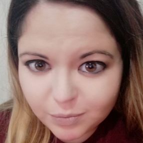 Claudia, Niñera o canguro en La Victoria de Acentejo