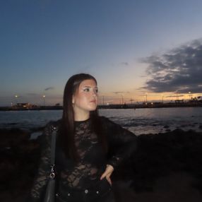 elena, Niñera o canguro en Rafelbuñol