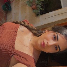 Katia, Niñera o canguro en Trobajo del Camino
