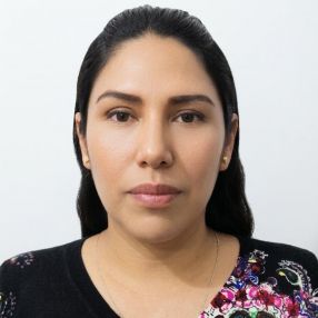 Susana, Niñera o canguro en Arévalo