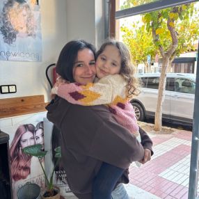 Leonie, Niñera o canguro en Busot