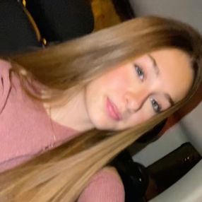 Alejandra, Niñera o canguro en Torrejón de la Calzada