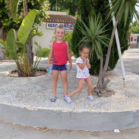 Vanessa, Familia en Oliva