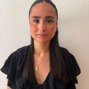 Lucia, Babysitter in Moncada