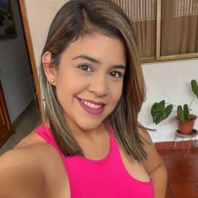 Luzangela, Babysitter in Valdemoro