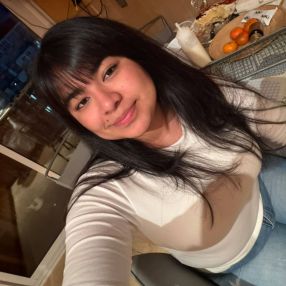 Alexandra, Niñera o canguro en Cestona