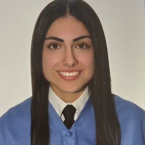 Esperanza, Babysitter in Coria del Río