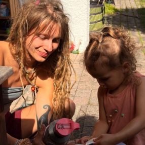 Sophie, Babysitter in Sineu