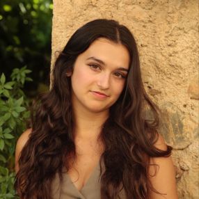 Ainhoa, Babysitter in Alcover