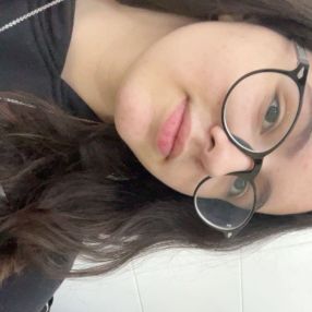 Noemí, Babysitter in Verín