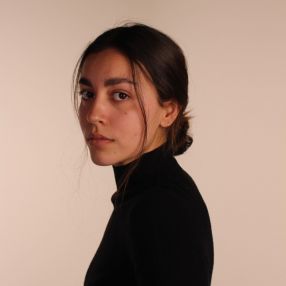 Maria, Babysitter in L'Escala