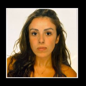 Claudia, Babysitter in La Coruña