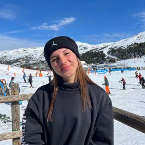 Natalia, Niñera o canguro en Villaviciosa de Odón