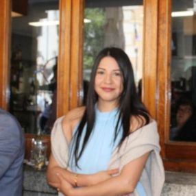 Karoll, Niñera o canguro en Guadarrama