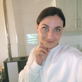 Jessica, Niñera o canguro en Honrubia