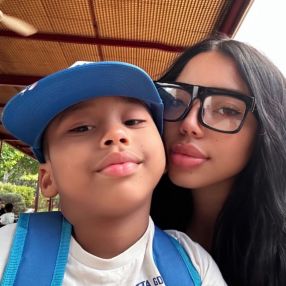 Karina, Familia en Madrigueras
