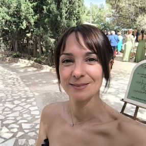 Silvia, Niñera o canguro en Vícar