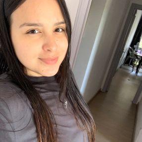 Valentina, Niñera o canguro en Torroella de Montgrí