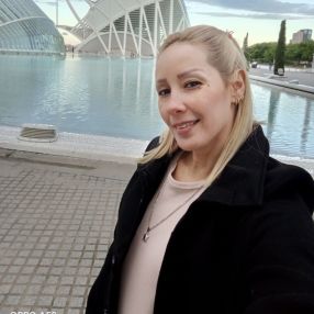 Flor maria, Niñera o canguro en Játiva
