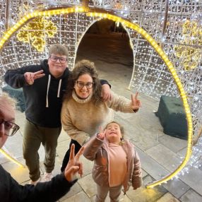 Manuel, Familia en Santiago de Compostela