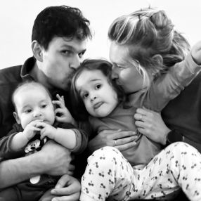 Pauline, Familia en Madrid
