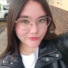 Esther, Babysitter in San Fulgencio