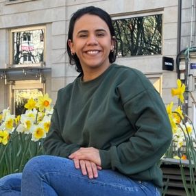 Isabel, Babysitter in Ourense