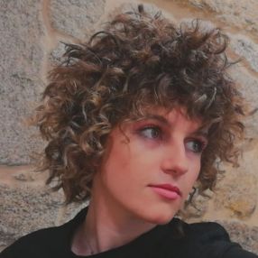 Sandra, Niñera o canguro en Nigrán