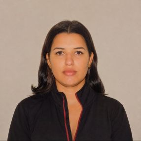 Brenda , Niñera o canguro en Oviedo