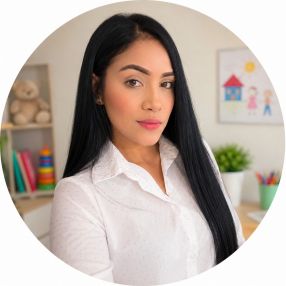 Sheila Alejandra, Babysitter in Cistérniga