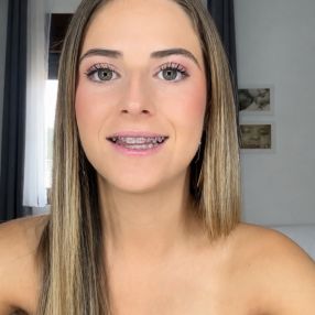 Carla, Niñera o canguro en Altura