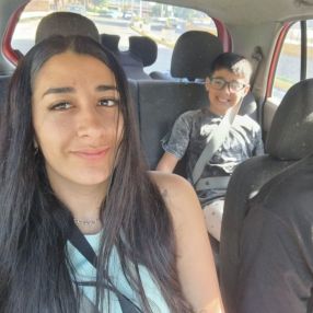 Victoria, Babysitter in La Linea de la Concepción