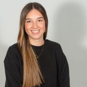 Ariadna, Niñera o canguro en Lasarte-Oria