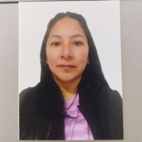 Lady, Niñera o canguro en Cambre