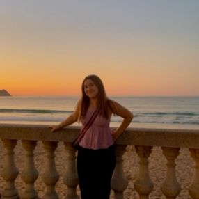 Nahia, Babysitter in Zarauz