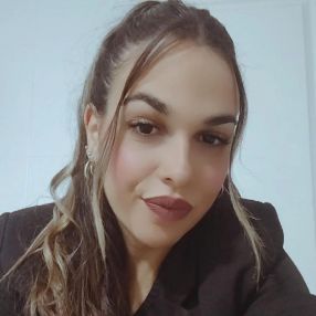 Belén, Babysitter in Garrucha
