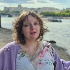 Garazi, Babysitter in Álava