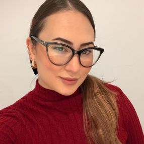 VALENTINA, Babysitter in Gelida