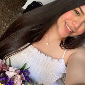 Lizmary, Niñera o canguro en Mislata