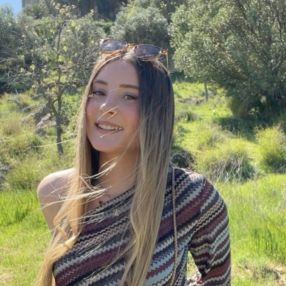 Elena, Niñera o canguro en Palma del Río