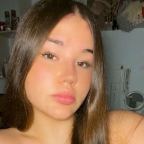 Lourdes, Niñera o canguro en Andratx