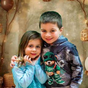 Youtgreen, Family in El Vendrell