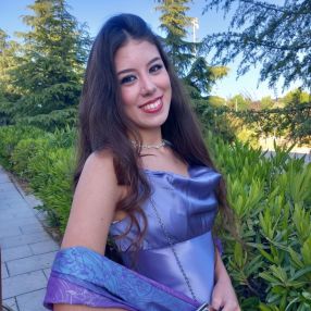 Astrid, Babysitter in Hoyo de Manzanares