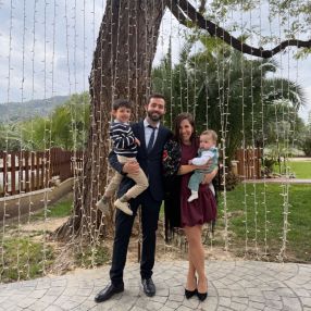 Alejandra, Familia en Madrid