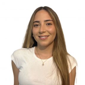 Claudia, Niñera o canguro en Pallejà